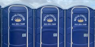 Best Portable Restroom Setup and Delivery  in Lusby, MD